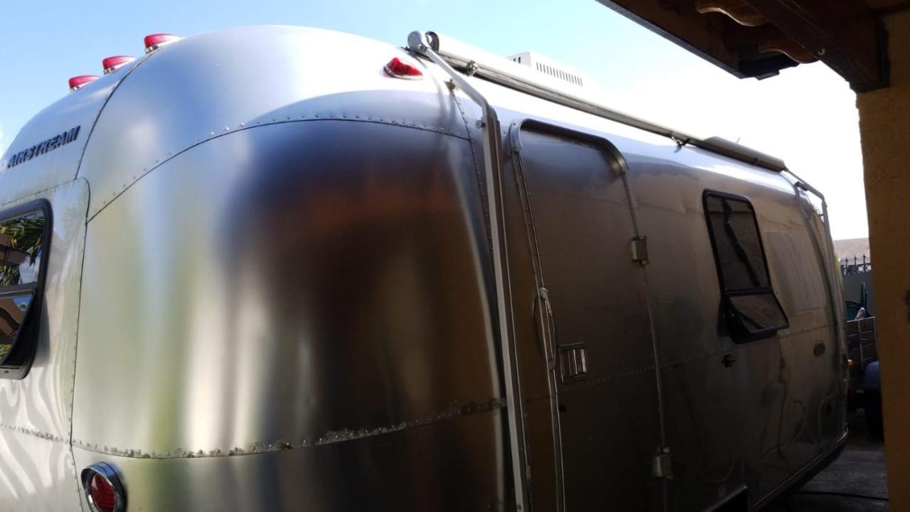 Airstream In The Center Of It All Μαϊάμι Εξωτερικό φωτογραφία